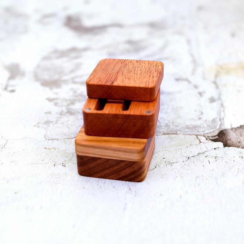 E21Fポータブルスリーブボタンジュエリーウォルナットウッド - Cufflink Box Set のレビューと価格