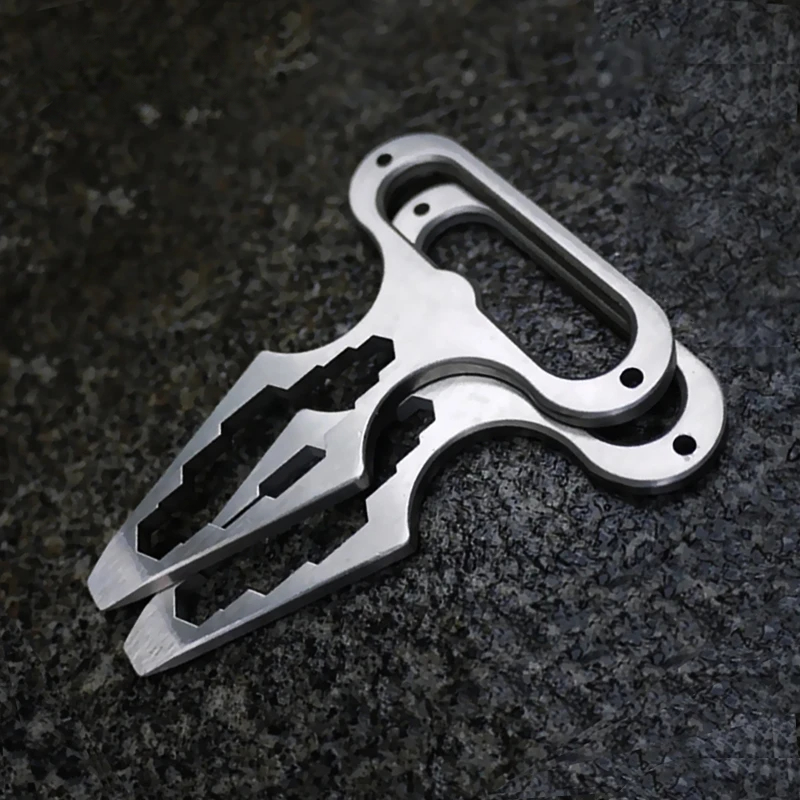 2026アウトドアEDCサバイバルツール 個人用護身キーホル - Keychain Multi Tool のレビューと価格